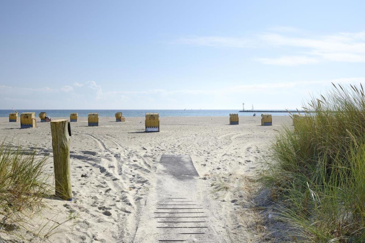 Ferienwohnung Stranddistel am Südstrand Fehmarn Exterior foto